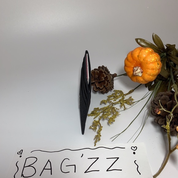 Kate Spade Joeley Glitter Cardholder - Picture 2 of 6